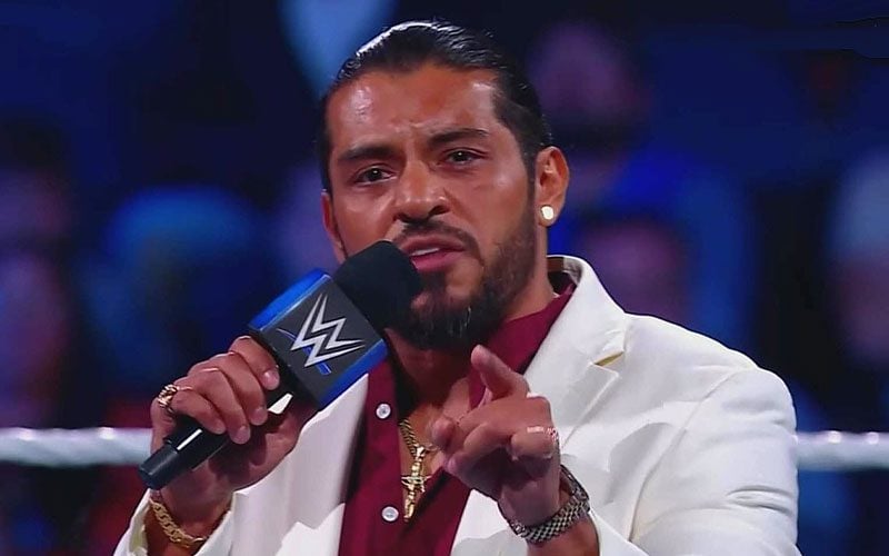 Santos Escobar Gets Presentation Change On 11/17 WWE SmackDown After
